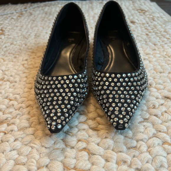 Zara Studded Pointy Toe flats - Picture 8 of 9